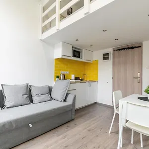  Apartment The Right Choice